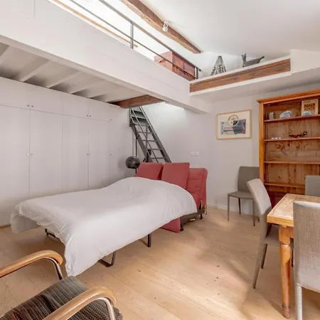 公寓 Skylight Loft By Suitehomeparis